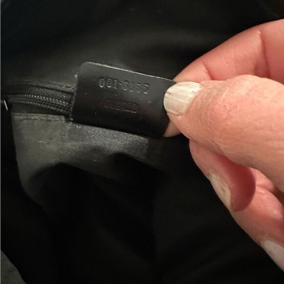 Elegant black suede gg Jackie bag with piston lock - Picture 10 of 16